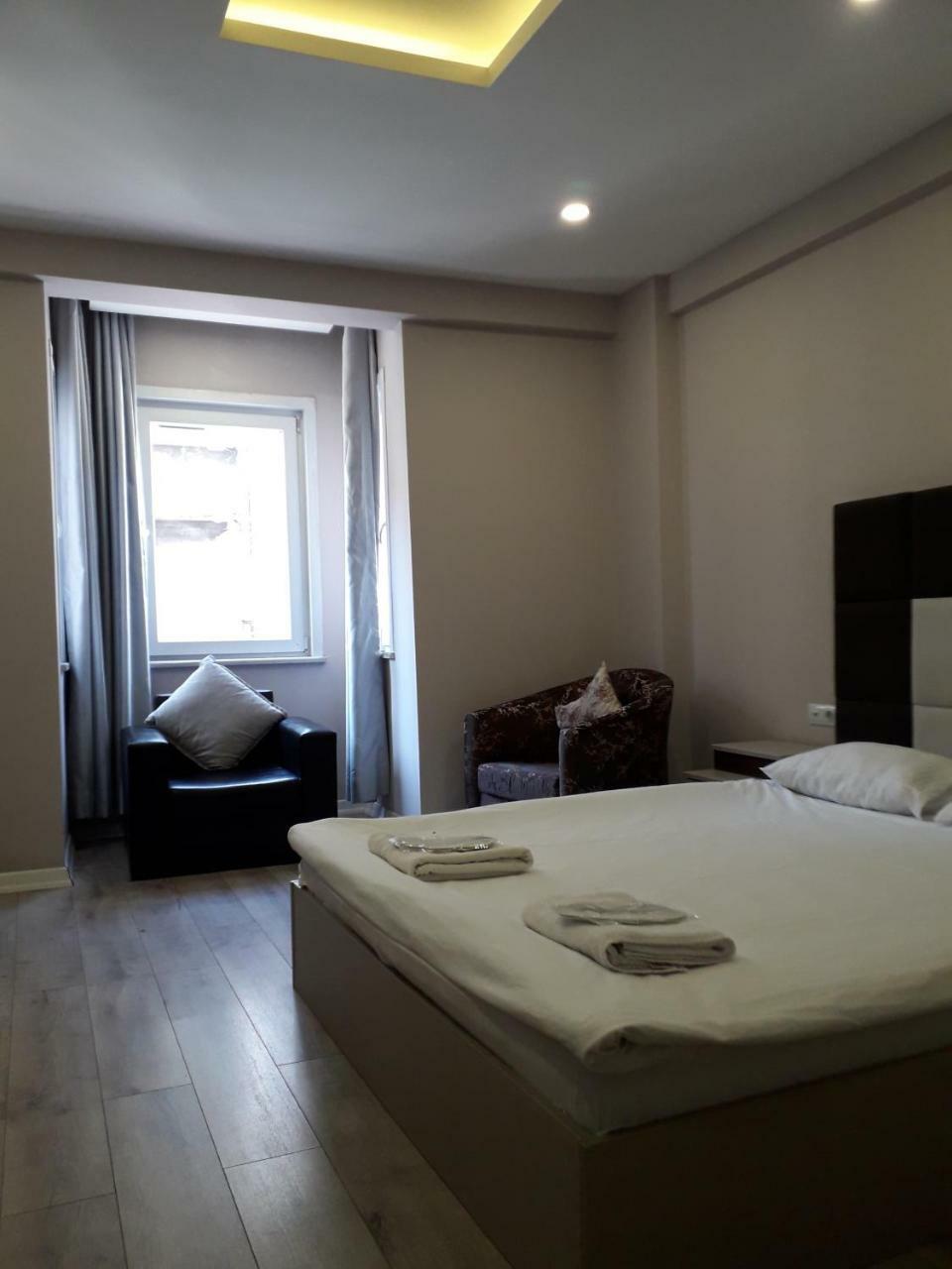 Taksim Mass Suite Истанбул Екстериор снимка