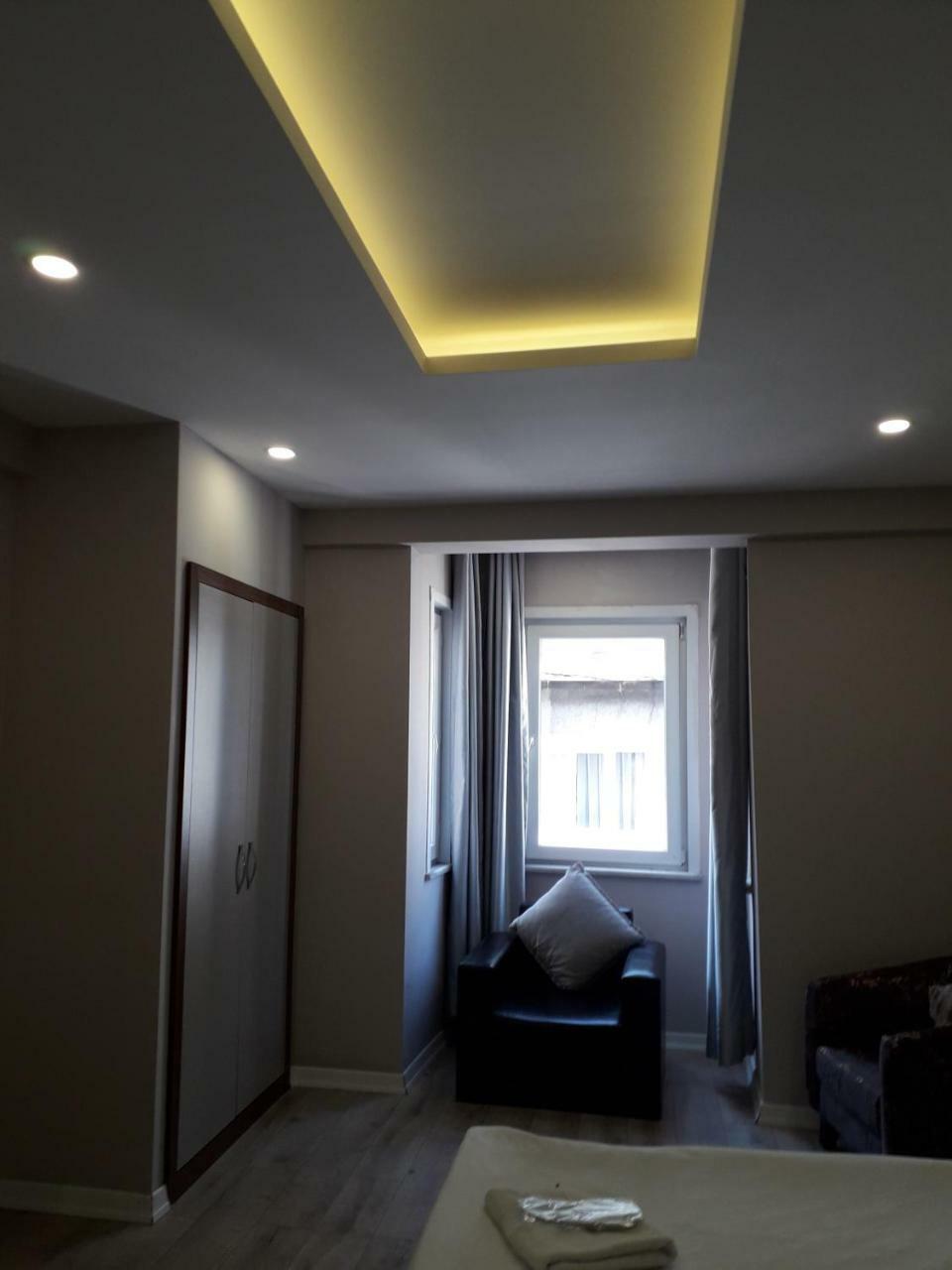 Taksim Mass Suite Истанбул Екстериор снимка