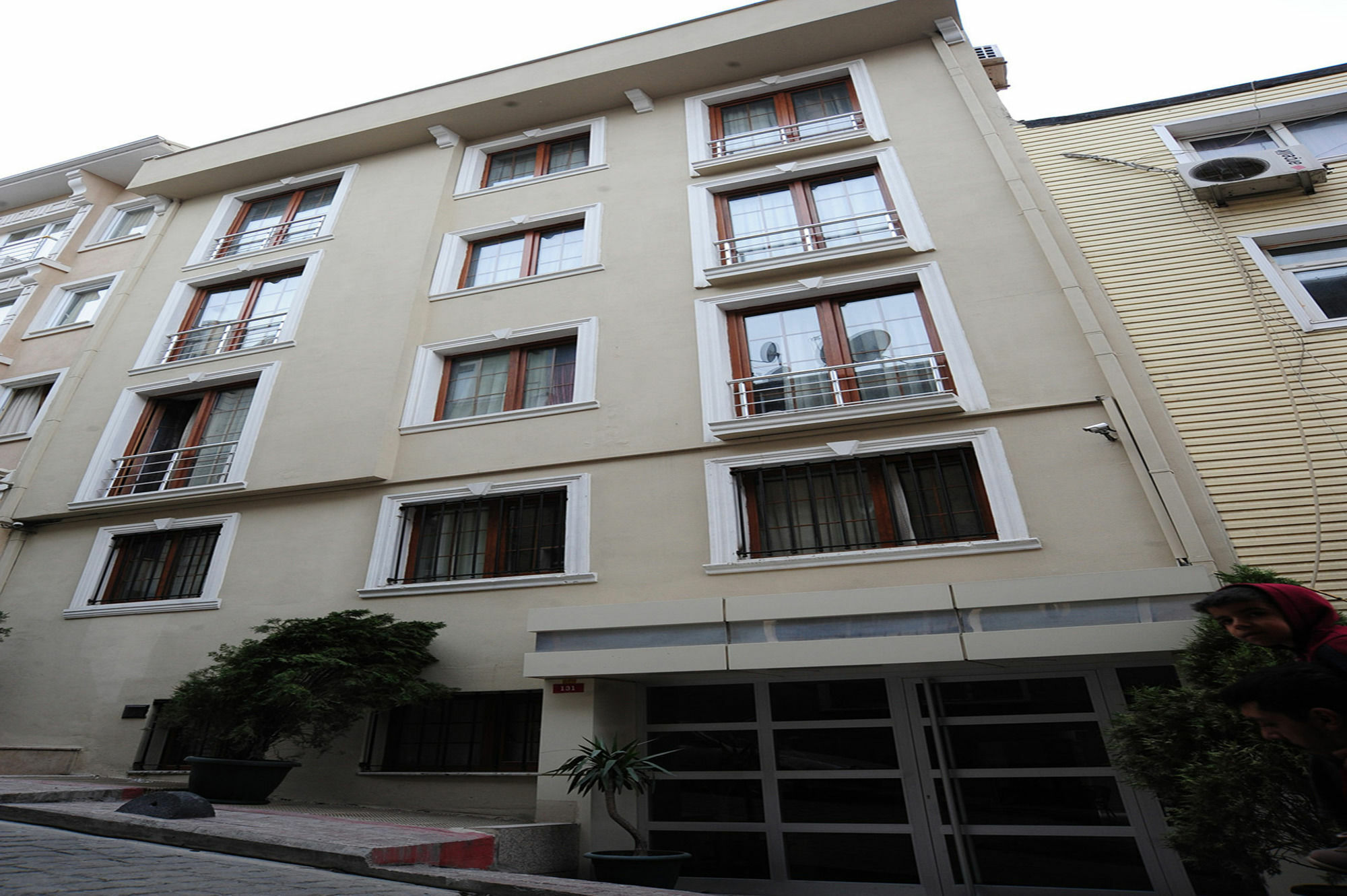 Taksim Mass Suite Истанбул Екстериор снимка